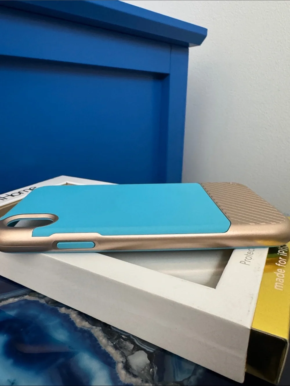 iHome Turquoise and Gold Protective Case for iPhone XR